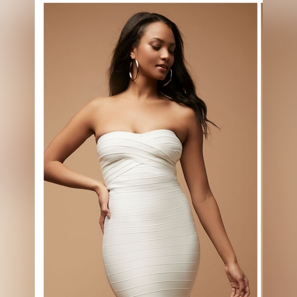 Herve Leger Dresses & Skirts - Herve Leger X F21 bodcon dress NWT